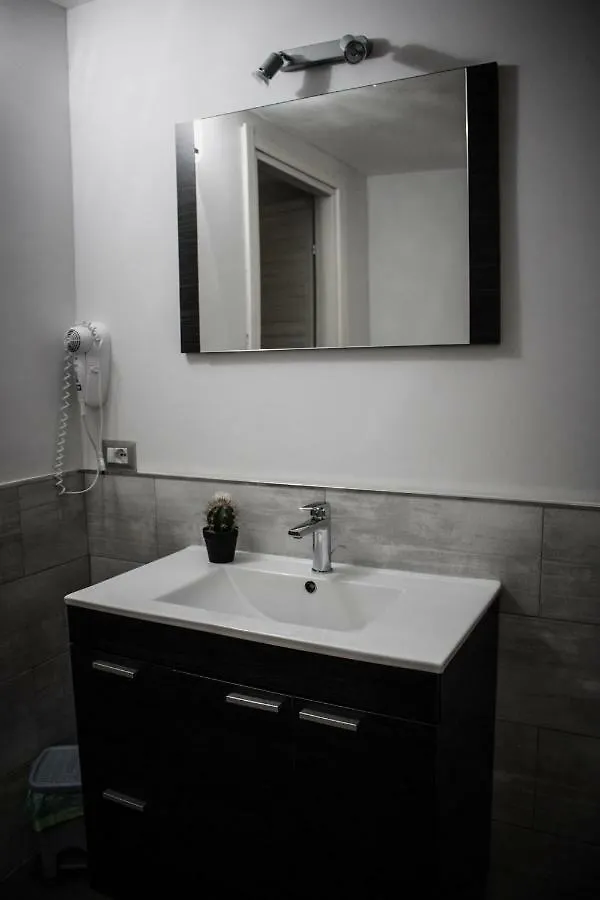 Mag Guest House Palermo 2*,  Italy
